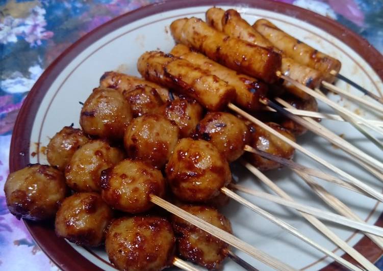 Gambar Bakso Bakar Dan Sosis Bakar - KibrisPDR