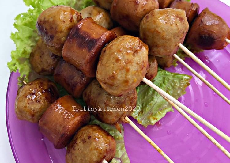 Detail Gambar Bakso Bakar Dan Sosis Bakar Nomer 14