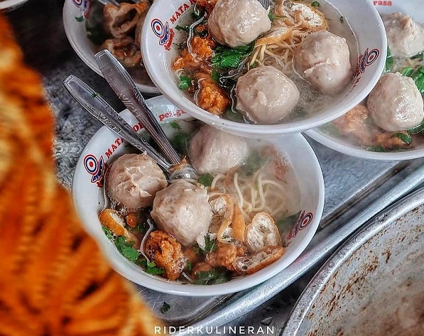 Detail Gambar Bakso Boom Nomer 12