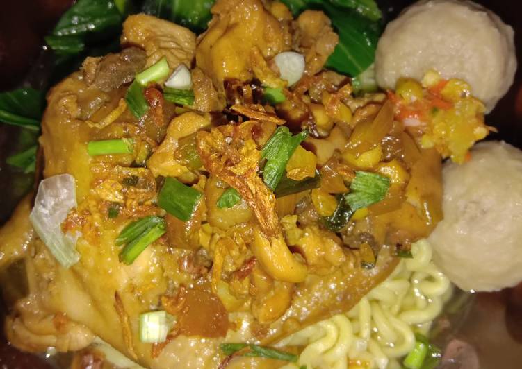 Detail Gambar Bakso Dan Mie Ayam Nomer 17