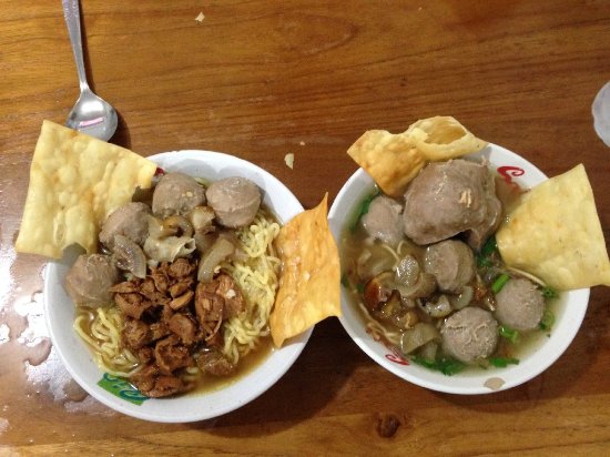 Detail Gambar Bakso Dan Mie Ayam Nomer 23