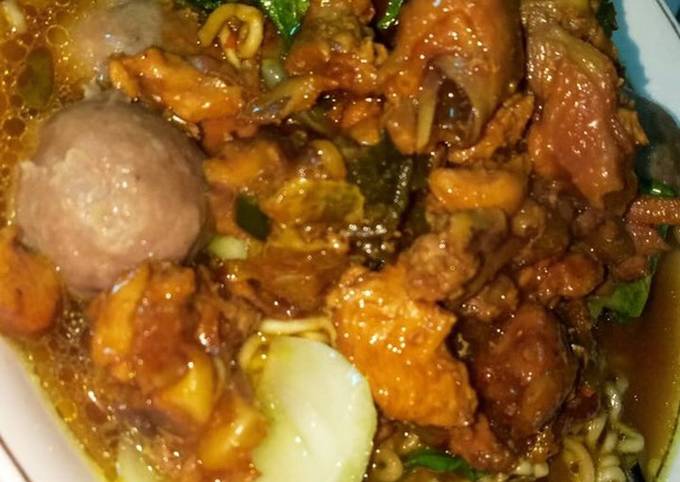 Detail Gambar Bakso Dan Mie Ayam Nomer 52