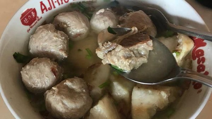 Detail Gambar Bakso Enak Nomer 34