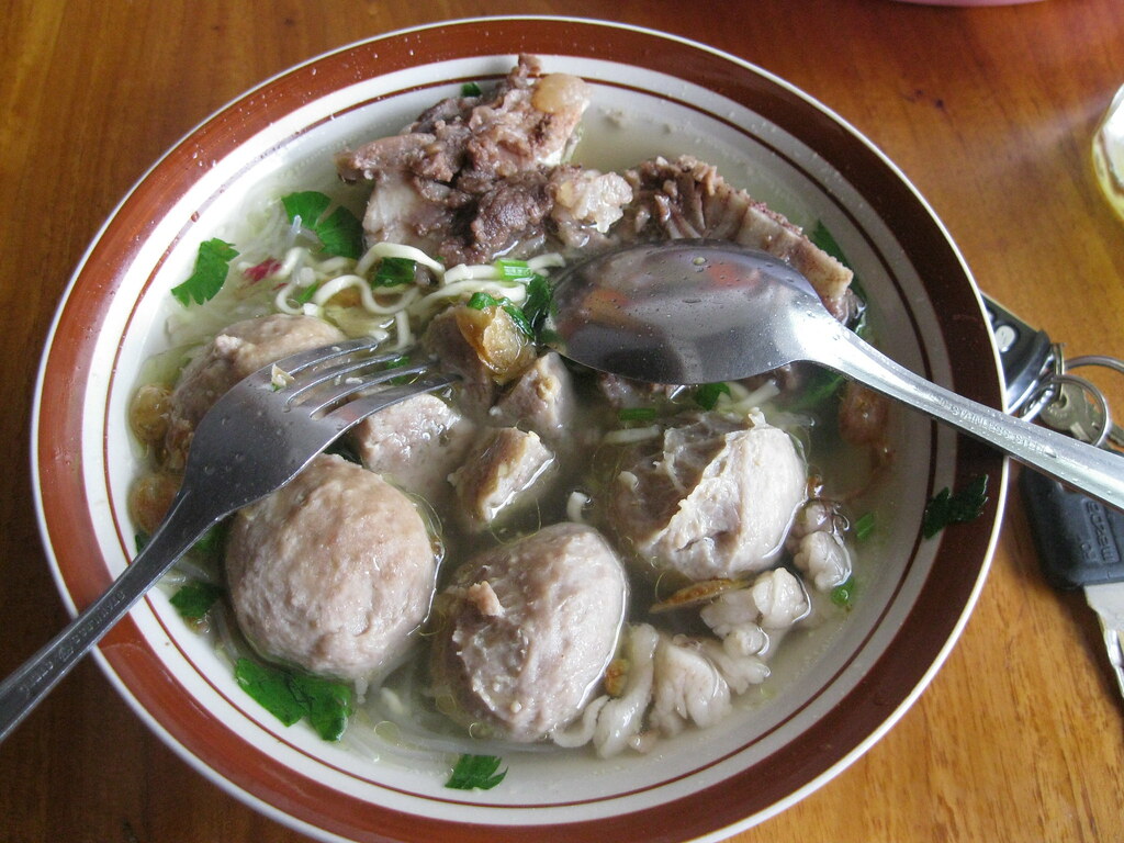 Detail Gambar Bakso Iga Sapi Nomer 20