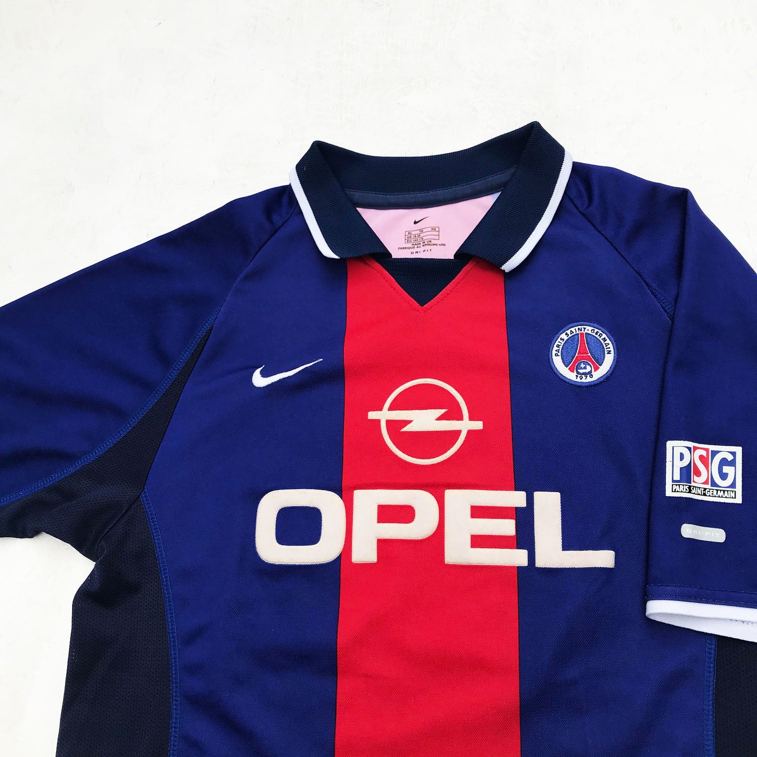 Detail Ronaldinho Paris Saint Germain Jersey Nomer 5