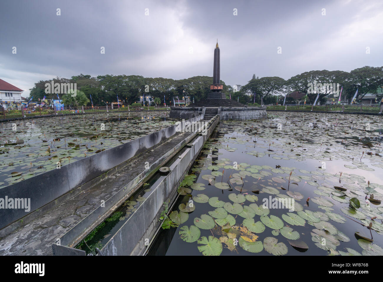 Detail Gambar Balai Kota Malang Nomer 41