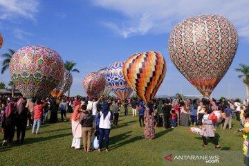 Detail Gambar Balon Udara Doa Masuk Pintu Nomer 4