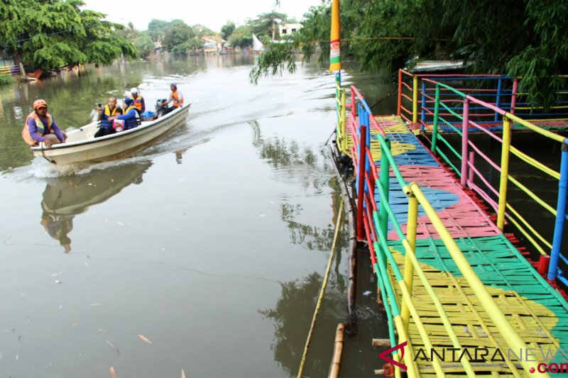 Detail Gambar Bambu Wisata Nomer 25