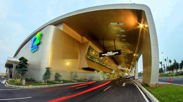 Detail Gambar Bandara Juanda Terminal 2 Nomer 2