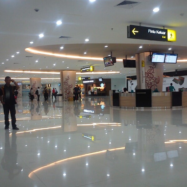 Detail Gambar Bandara Juanda Terminal 2 Nomer 46