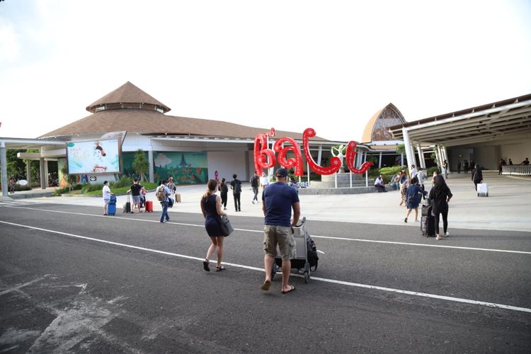 Detail Gambar Bandara Ngurah Rai Nomer 10