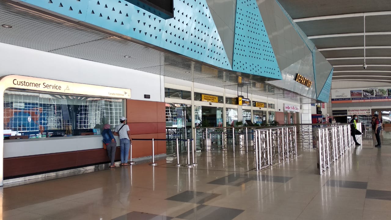 Detail Gambar Bandara Sultan Hasanuddin Nomer 13