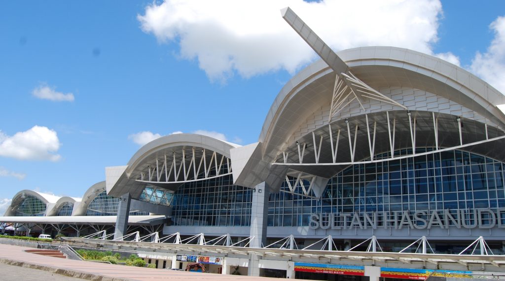 Detail Gambar Bandara Sultan Hasanuddin Nomer 24