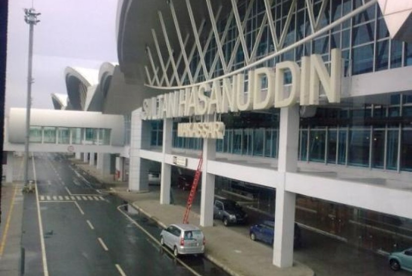 Detail Gambar Bandara Sultan Hasanuddin Nomer 32