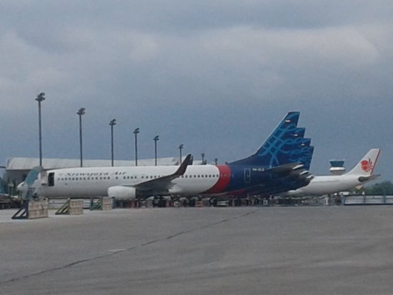 Detail Gambar Bandara Sultan Hasanuddin Nomer 44