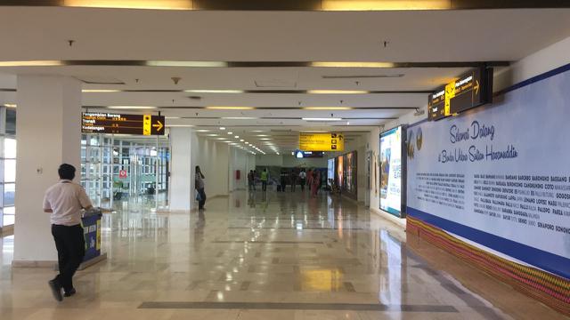 Detail Gambar Bandara Sultan Hasanuddin Nomer 54