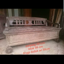 Detail Gambar Bangko Risban Antik Nomer 13