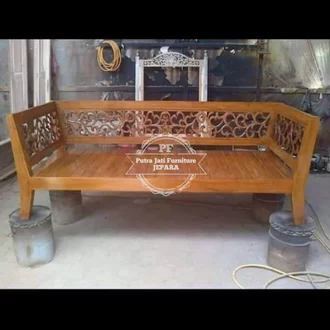 Detail Gambar Bangko Risban Antik Nomer 36