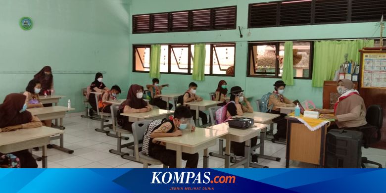 Detail Gambar Bangku Siswa Sd Tampak Belakang Nomer 17