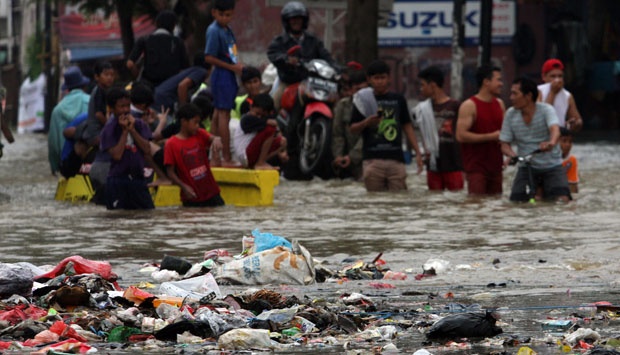 Detail Gambar Banjir Akibat Sampah Nomer 18