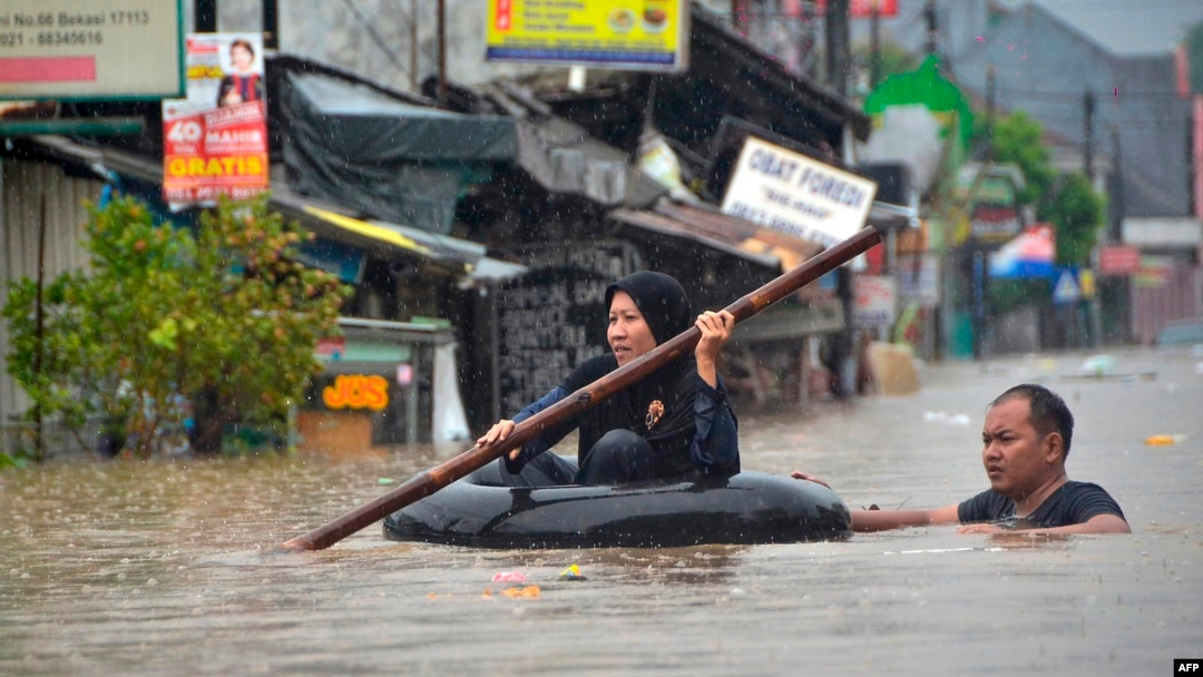 Detail Gambar Banjir Akibat Sampah Nomer 44