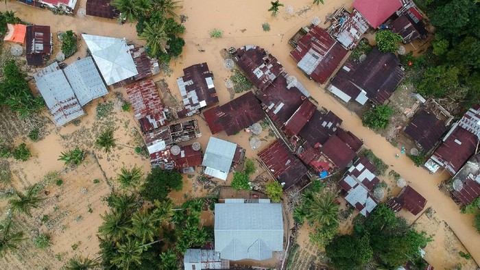 Detail Gambar Banjir Dan Longsor Nomer 17