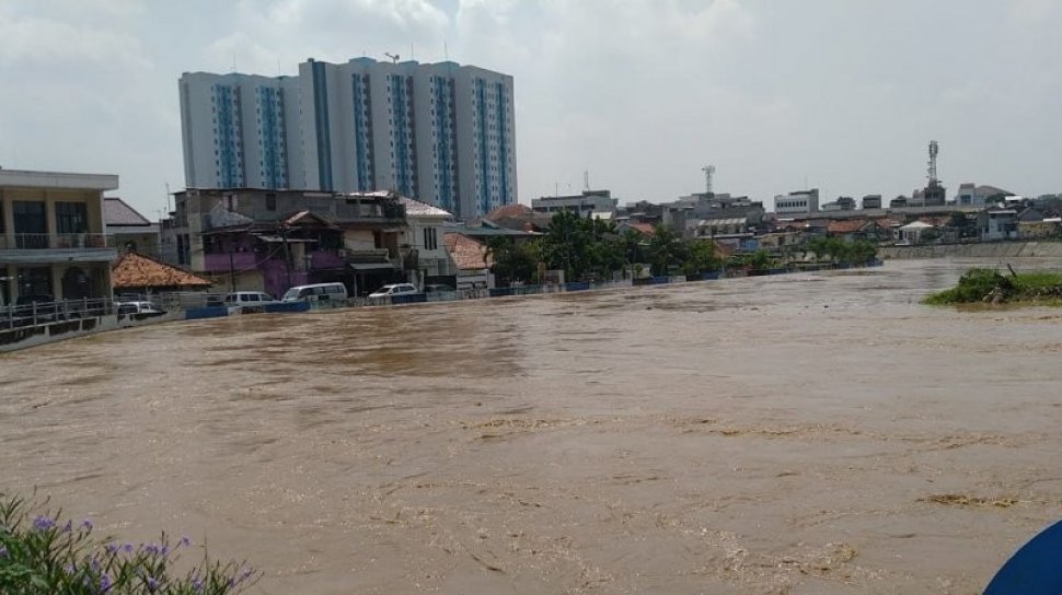 Detail Gambar Banjir Di Jakarta Nomer 2