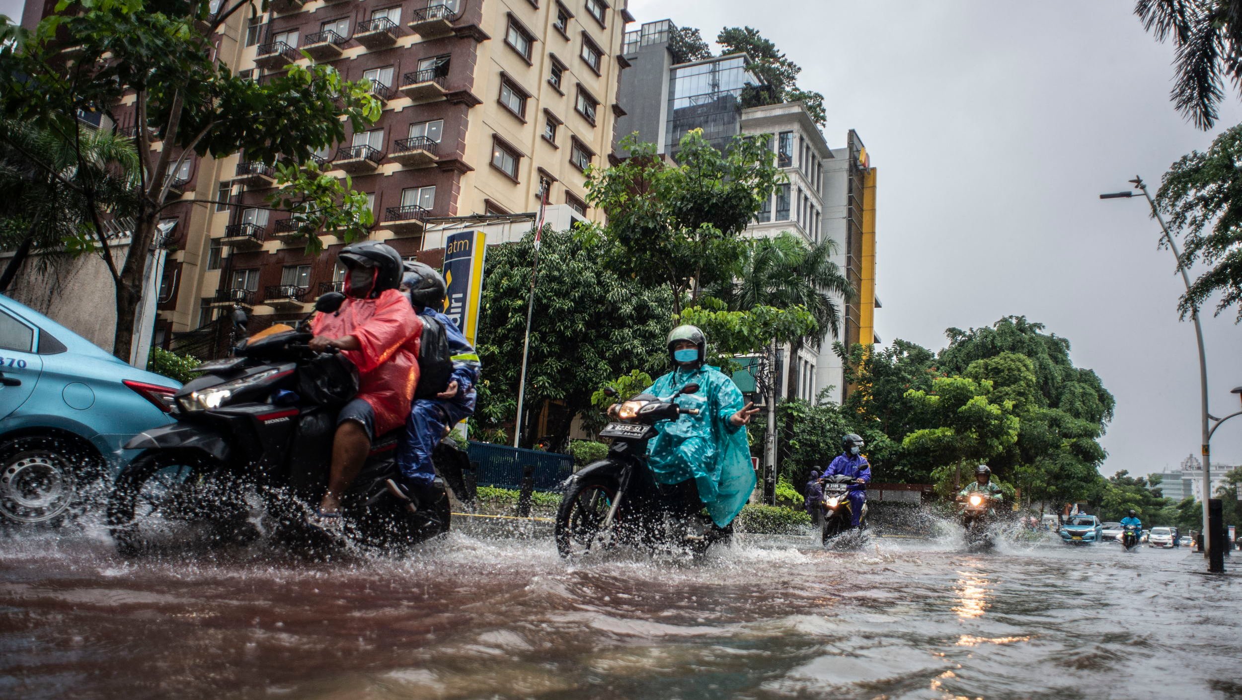 Detail Gambar Banjir Jakarta Nomer 46