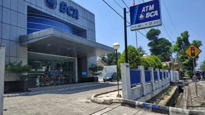 Detail Gambar Bank Bca Nomer 44