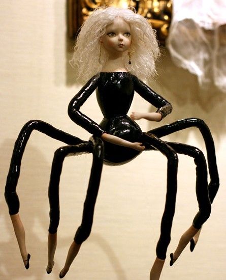 Gambar Barbie Seram - KibrisPDR