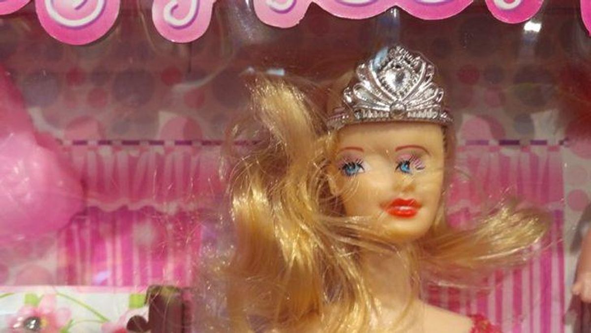 Detail Gambar Barbie Seram Nomer 17