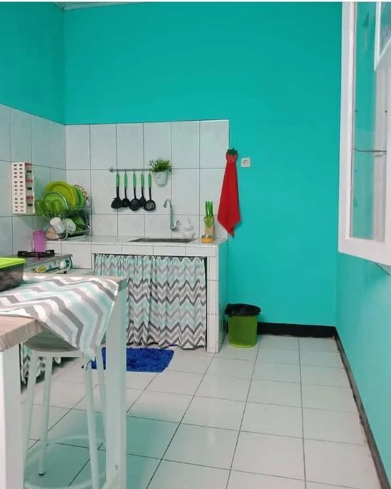 Detail Cat Rumah Warna Hijau Tosca Nomer 20