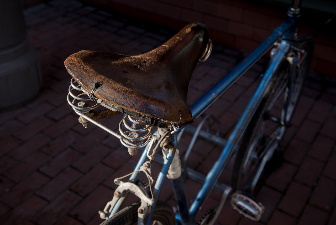 Detail Cat Sepeda Keren Nomer 35