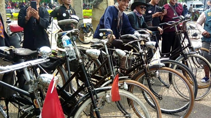 Detail Cat Sepeda Onthel Yang Bagus Nomer 34