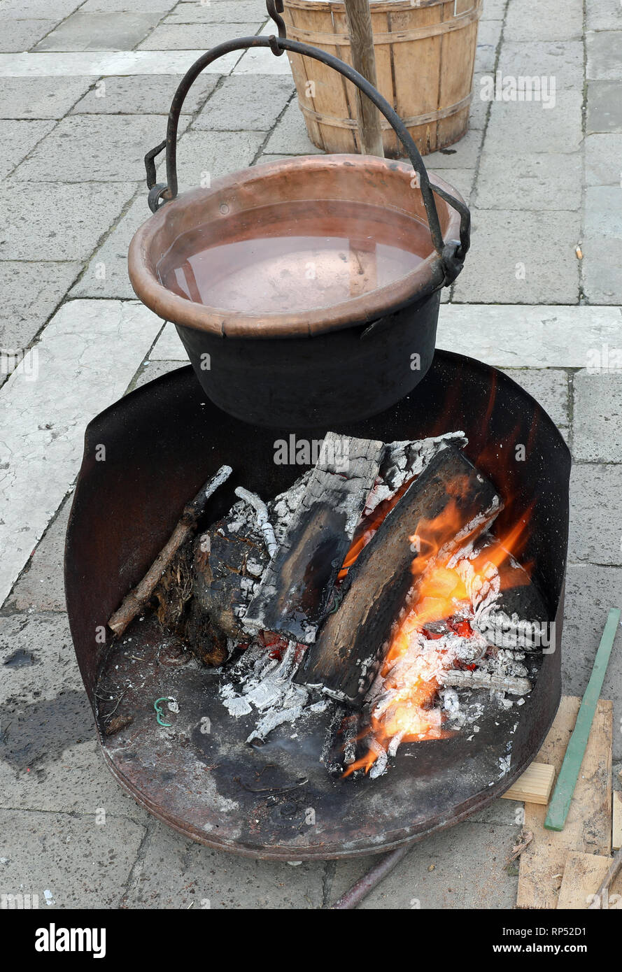 Detail Cauldron Over Fire Nomer 21