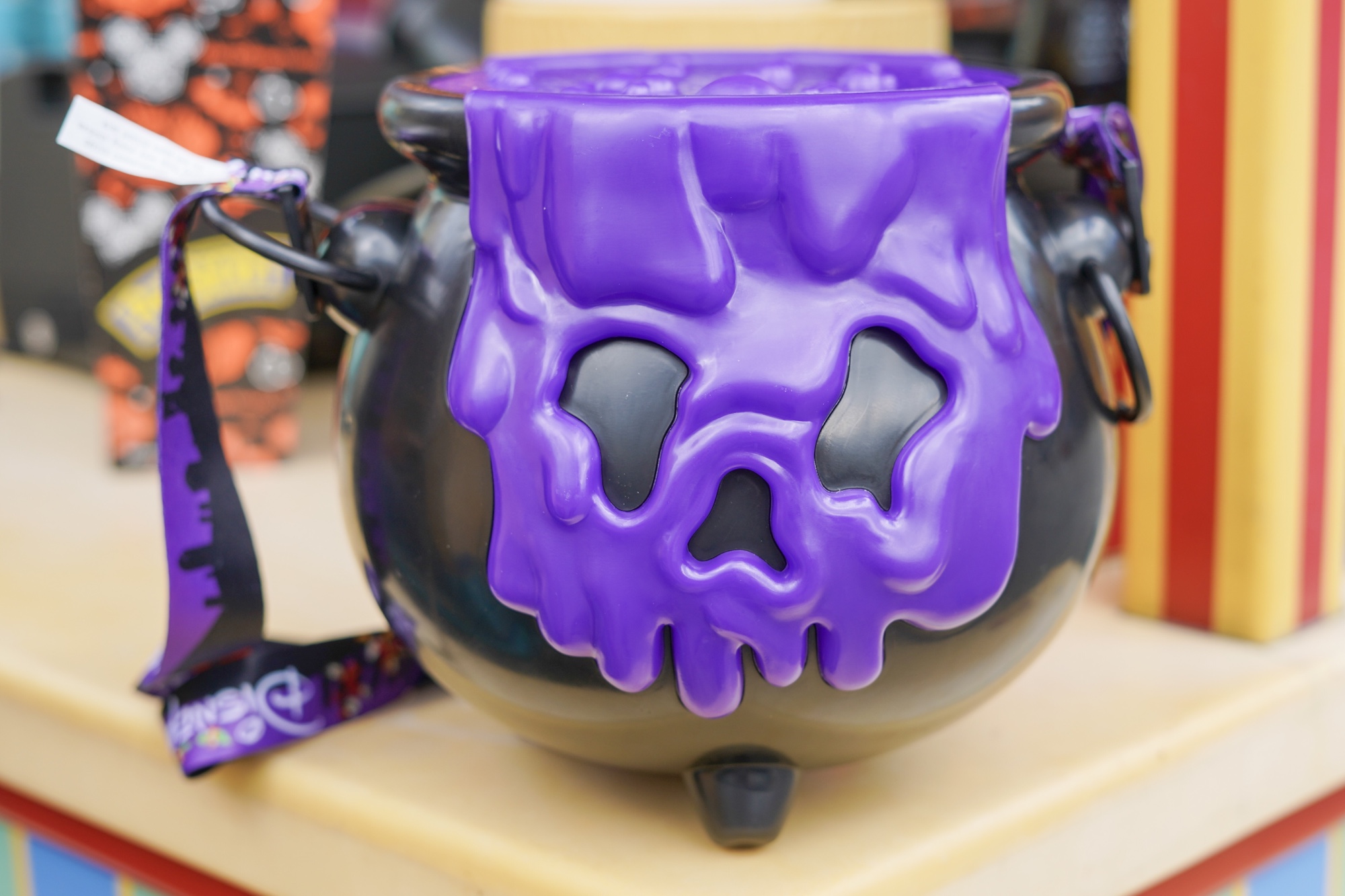 Detail Cauldron Popcorn Bucket Nomer 7