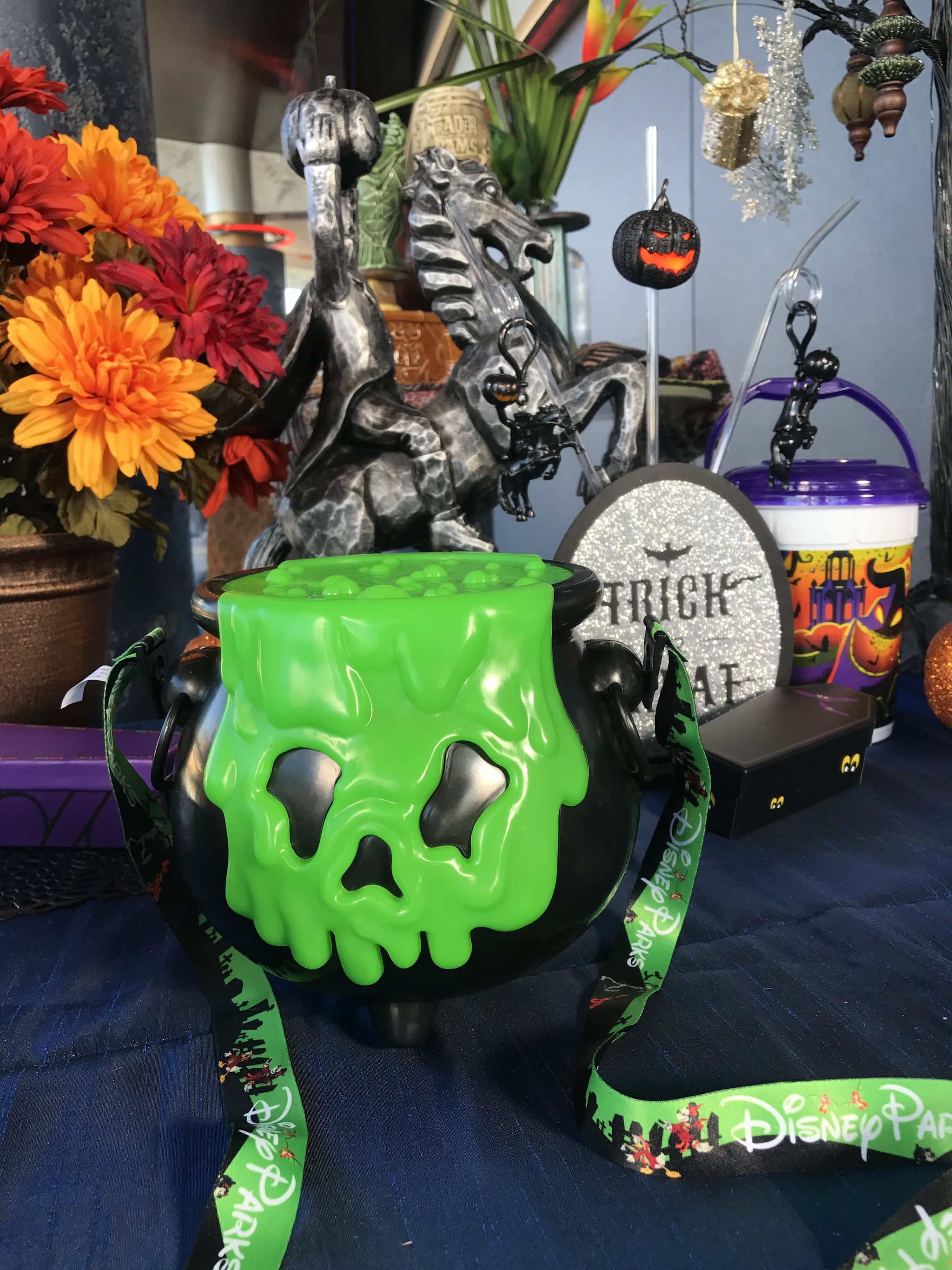 Detail Cauldron Popcorn Bucket Nomer 23
