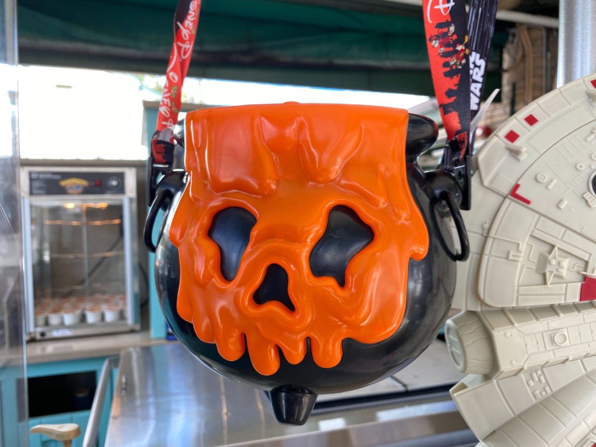 Detail Cauldron Popcorn Bucket Nomer 24