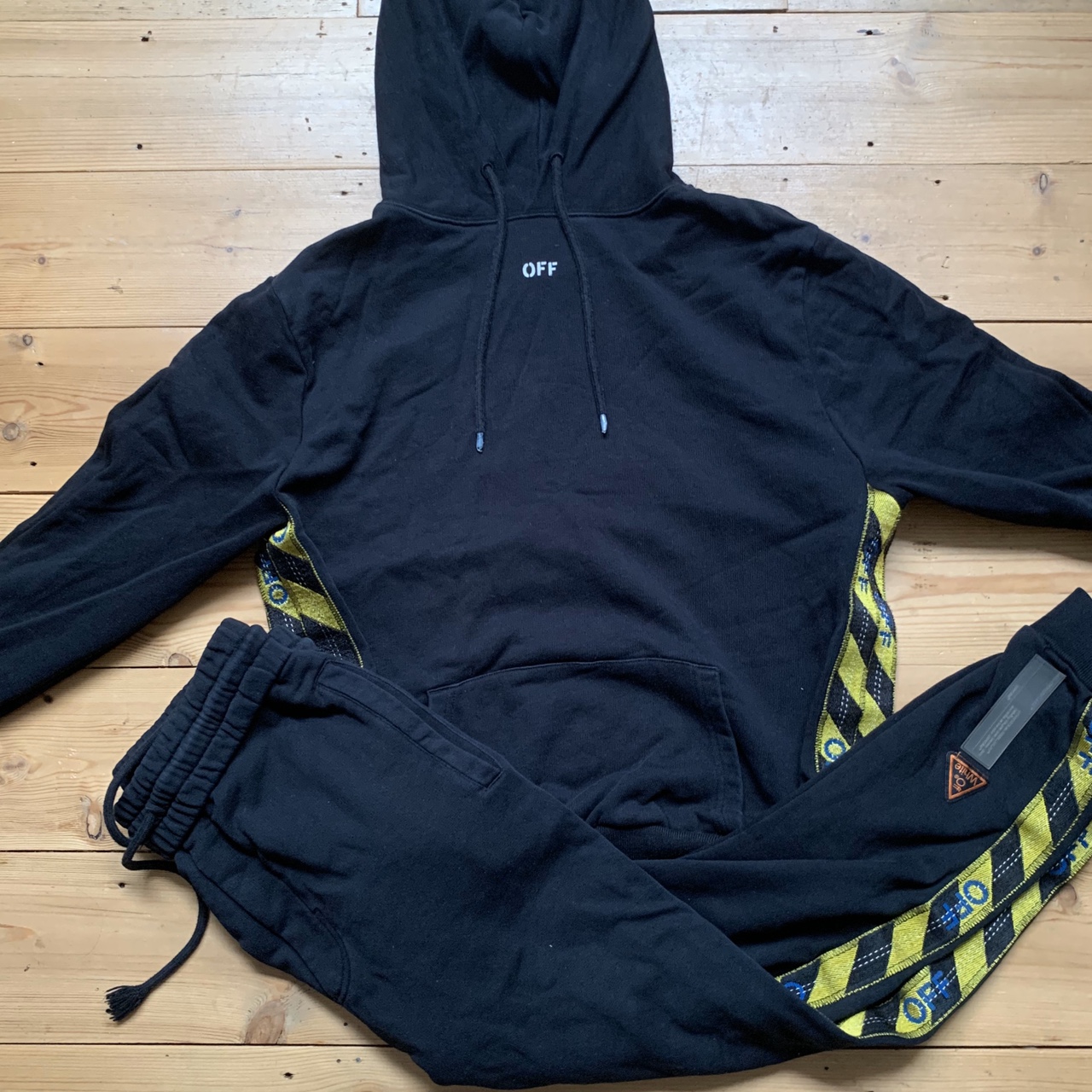 Detail Caution Tape Hoodie Nomer 47