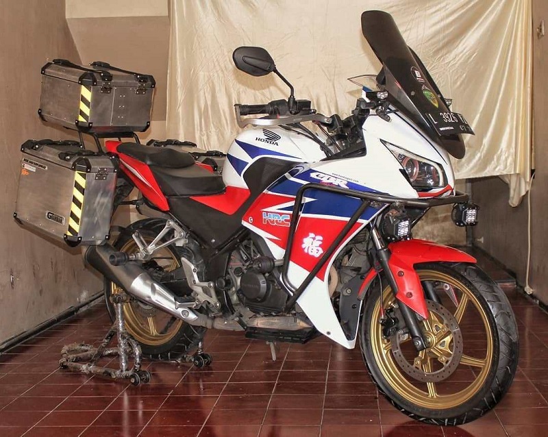 Detail Cbr 150 Lama Modifikasi Nomer 17