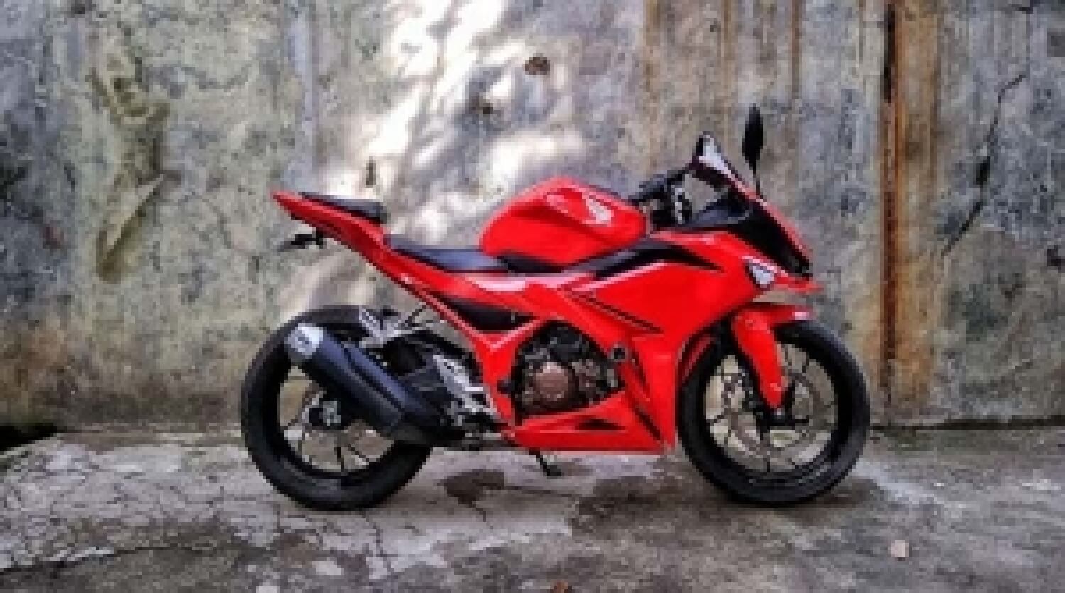 Detail Cbr 150 Lama Modifikasi Nomer 40