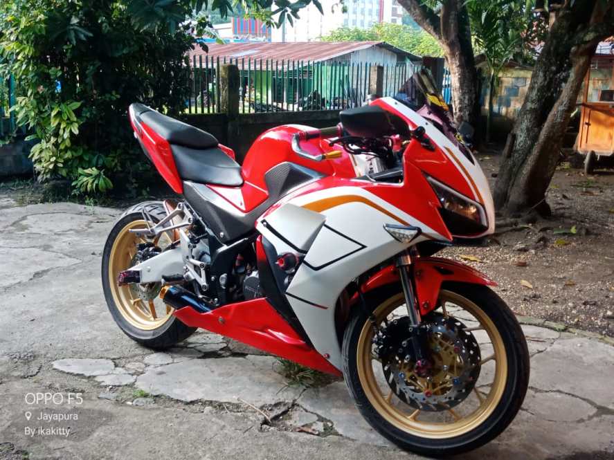 Detail Cbr 150 Lama Modifikasi Nomer 53