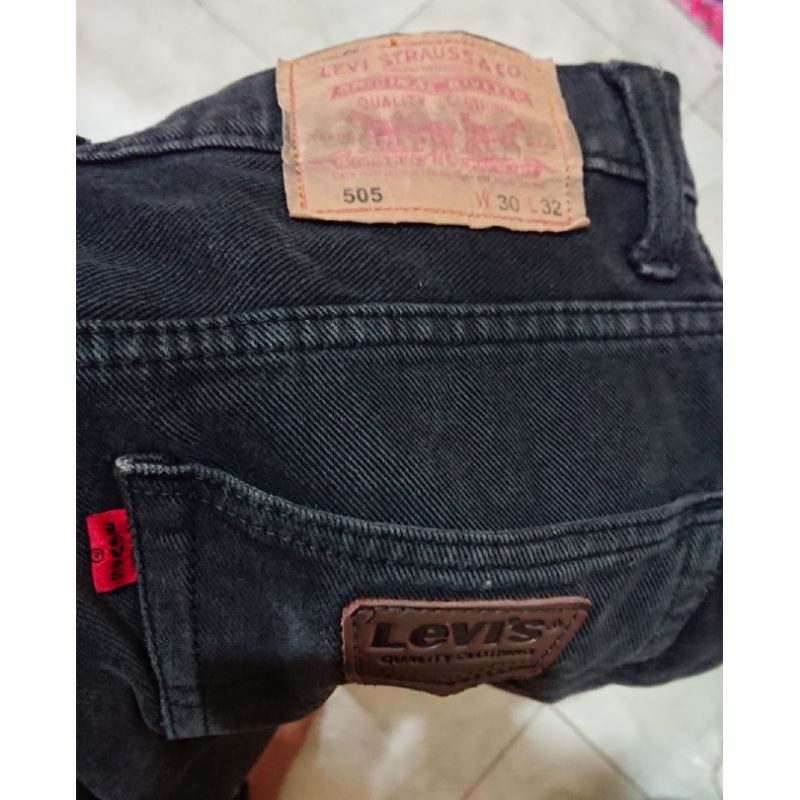 Detail Celana Jeans Kurt Cobain Nomer 27