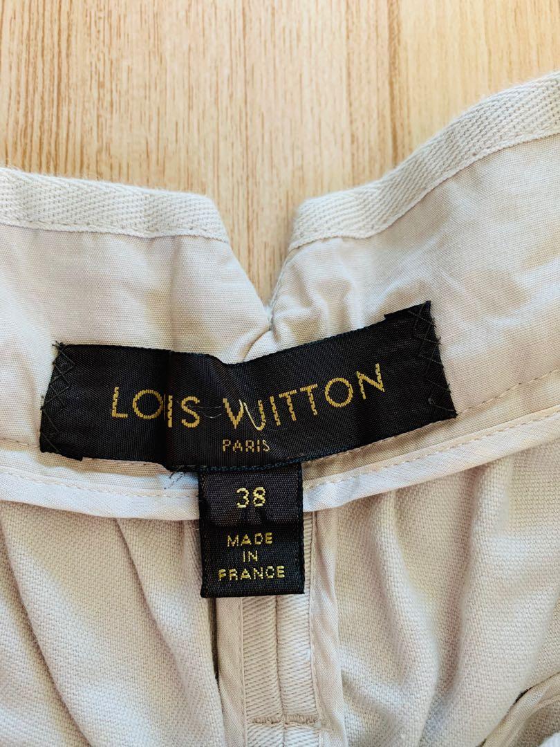 Detail Celana Jeans Louis Vuitton Nomer 21