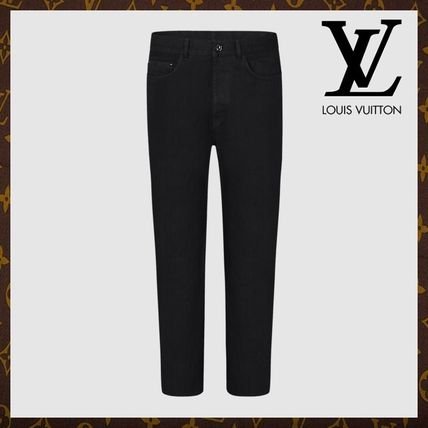 Detail Celana Jeans Louis Vuitton Nomer 56