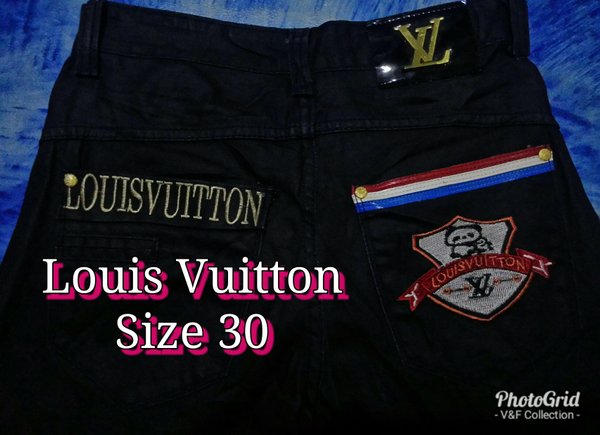 Detail Celana Jeans Louis Vuitton Nomer 7