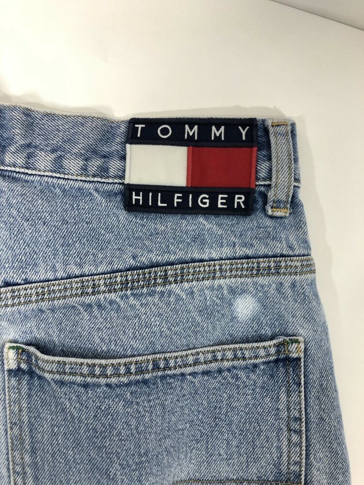 Detail Celana Jeans Tommy Hilfiger Nomer 21