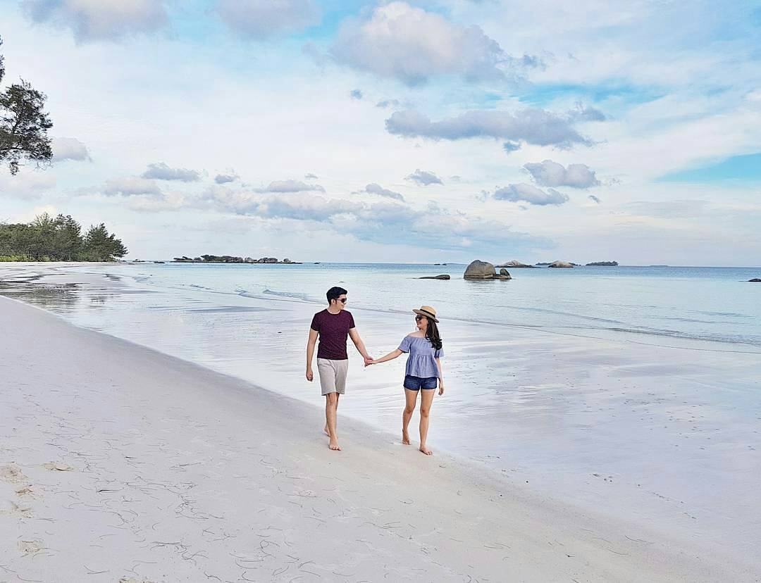 Detail Cerita Bulan Madu Romantis Di Pantai Nomer 10