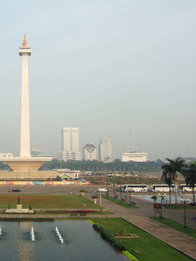 Detail Cerita Ke Monas Gambar Kartun Nomer 18