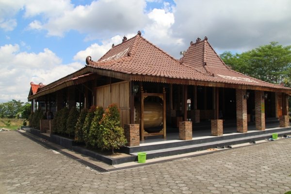 Detail Cerita Rumah Joglo Nomer 28